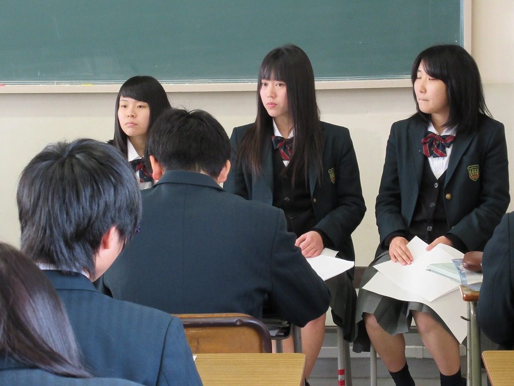 卒業予定者に学ぶ会