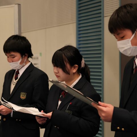 「産業社会と人間」発表会（午前）